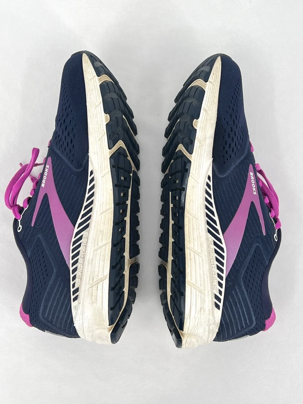 Brooks maximum support
